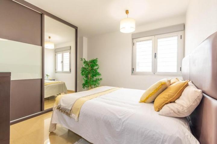 Piso en venta en Almería, Vega de Acá - Nueva Almería - Cortijo Grande photo 0