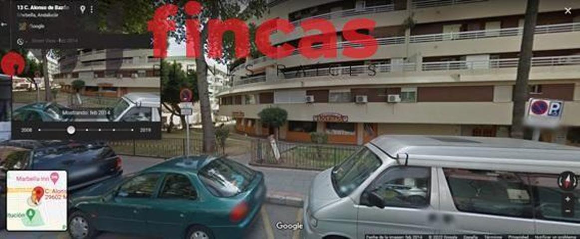 Local comercial en venta en Marbella, El Capricho photo 0