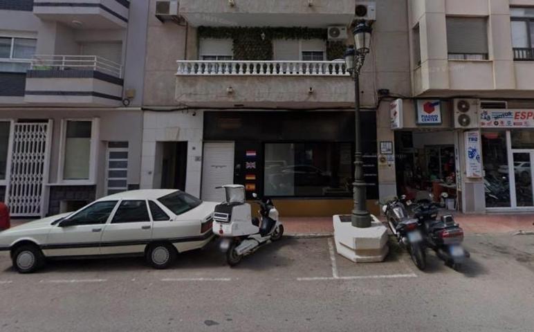 Local comercial en venta en Guardamar del Segura, Pueblo photo 0