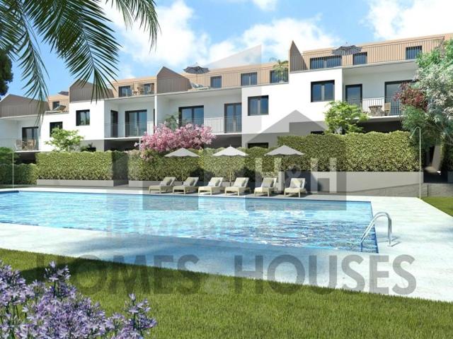 Piso en venta en Torres de la Alameda, Centro photo 0