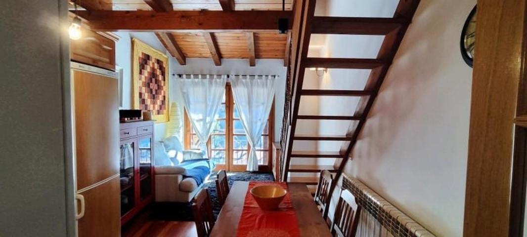 Aticos en venta en Setcases, CENTRO PUEBLO photo 0