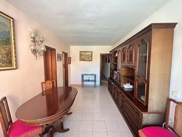 Piso en venta en L'Hospitalet de Llobregat, Santa Eulalia photo 0