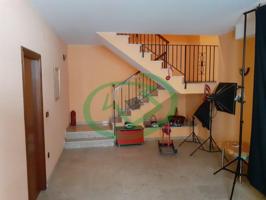 Casas de pueblo en venta en Capmany photo 0