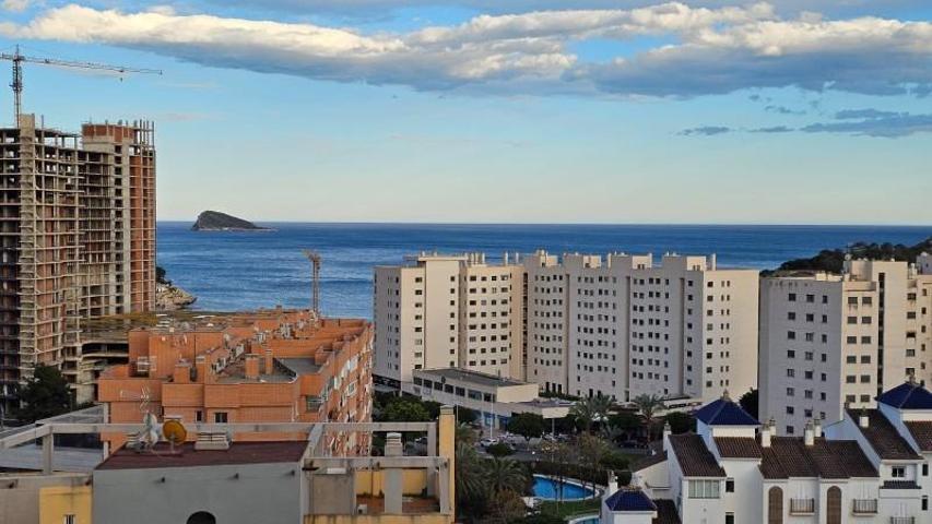 Apartamento en venta en Villajoyosa, Cala Villajoyosa photo 0