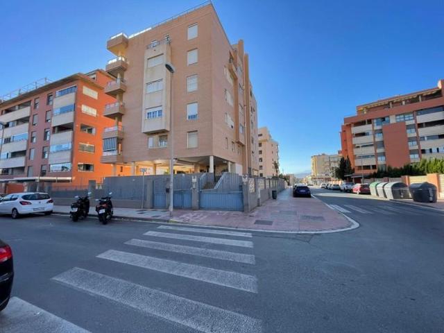Local comercial en venta en Almería, Vega de Acá - Nueva Almería - Cortijo Grande photo 0