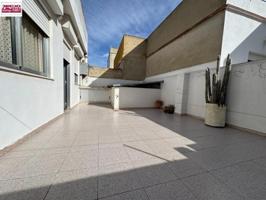 Casa en venta en Benifaió, Comunidad valenciana photo 0