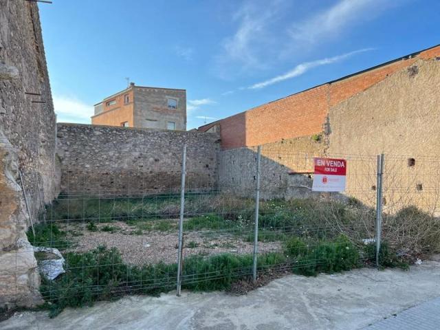 Terreno en venta en Sant Pere Pescador, Centre photo 0