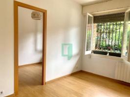 Piso en venta en Barcelona, Carrer de Jericó, 08035 photo 0