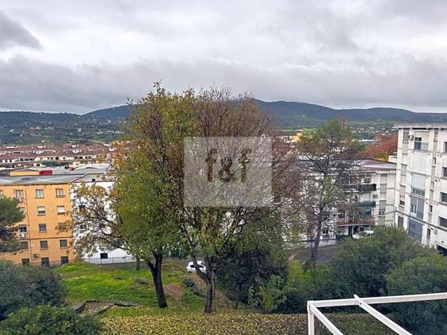 Chalet en venta en Plasencia, Calle Gregorio Fernández, 10600 photo 0