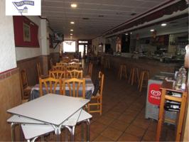 Local comercial en venta en Albacete, Carrefour photo 0