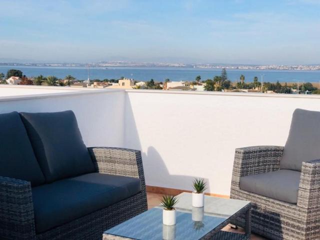 Duplex en venta en Torrevieja, Los altos photo 0