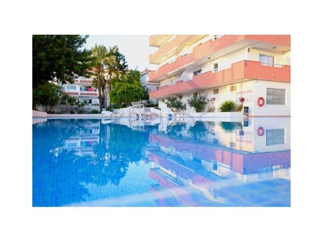 Apartamento en venta en Arona, Los Cristianos Centro photo 0