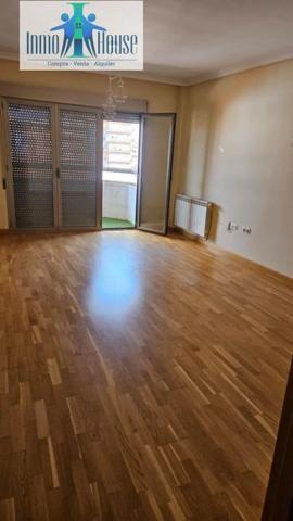 Piso en venta en Albacete, Ensanche-Franciscanos photo 0