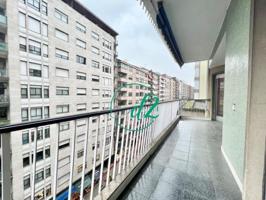 Piso en venta en Ourense, Centro photo 0