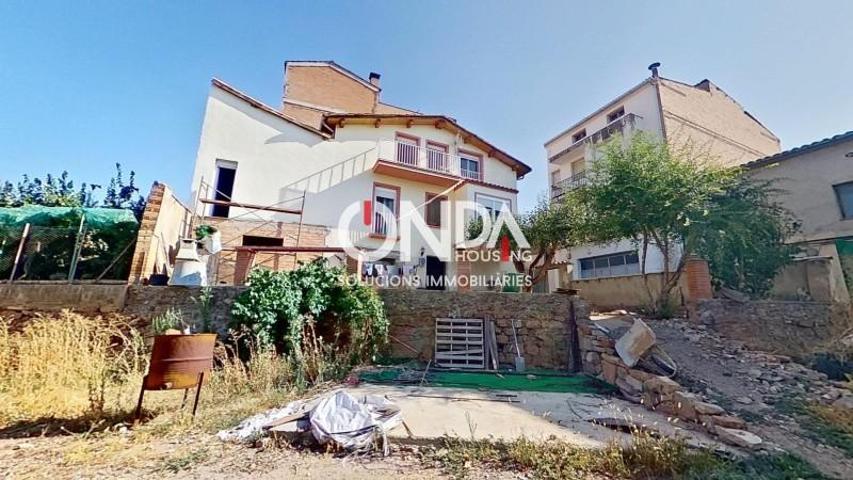 Casa en venta en Tremp, Tremp photo 0