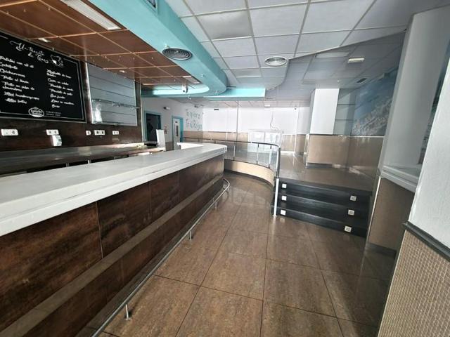 Local comercial en venta en Córdoba, Arroyo del Moro photo 0