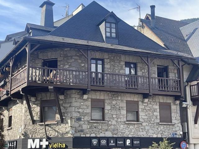 Apartamento en venta en Vielha e Mijaran photo 0