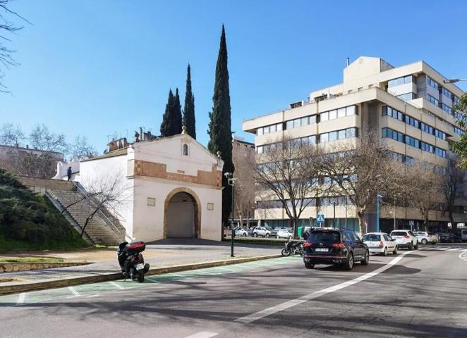 Piso en venta en Badajoz, Centro photo 0