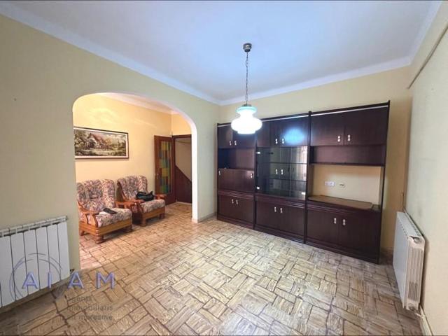 Casa en venta en Tordera, Centro photo 0