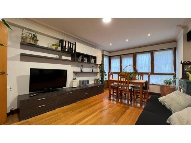 Casa en venta en Pasaia photo 0