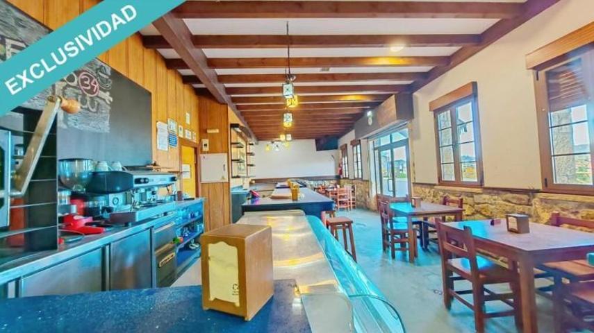 Casa con terreno en venta en Carreño photo 0