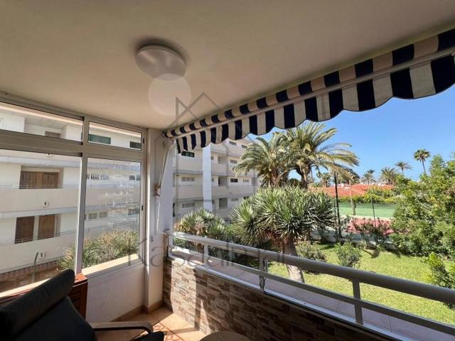 Apartamento en venta en San Bartolomé de Tirajana, Avda. Tirajana photo 0