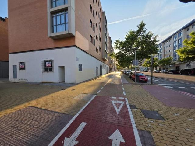 Local comercial en venta en Castellón de la Plana, Uji photo 0