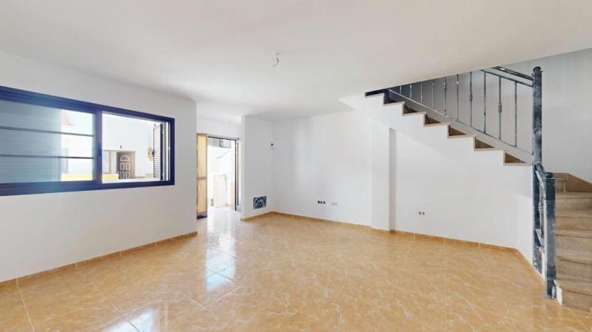 Adosada en venta en Güimar, Centro photo 0