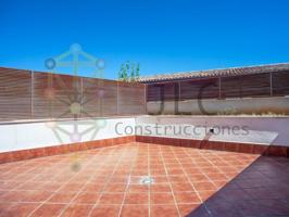 Piso en venta en Torrelaguna photo 0