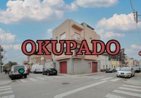 Casa en venta en Sabadell, La plana del pintor photo 0