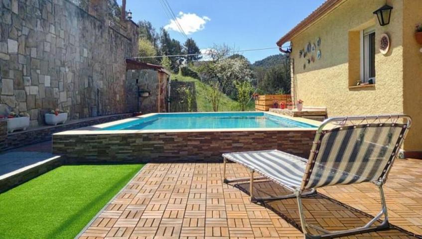 Casa en venta en Monistrol de Calders photo 0