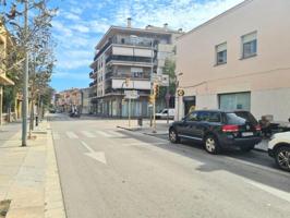 Piso en venta en Salt, Barri Vell photo 0