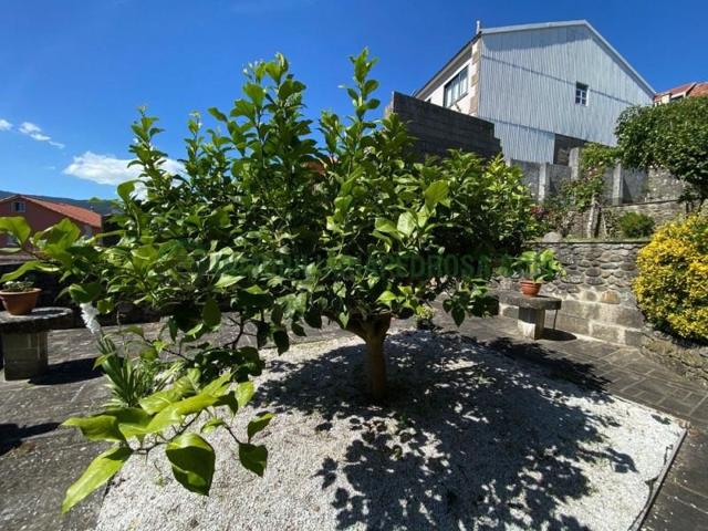 Casa con terreno en venta en Poio, Campelo photo 0