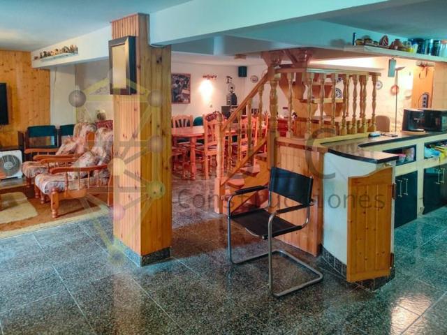 Chalet en venta en Casar photo 0