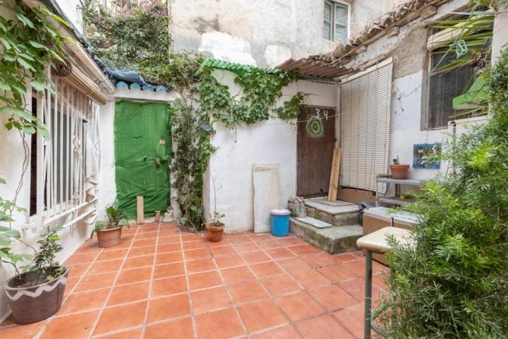 Piso en venta en Granada, Realejo photo 0