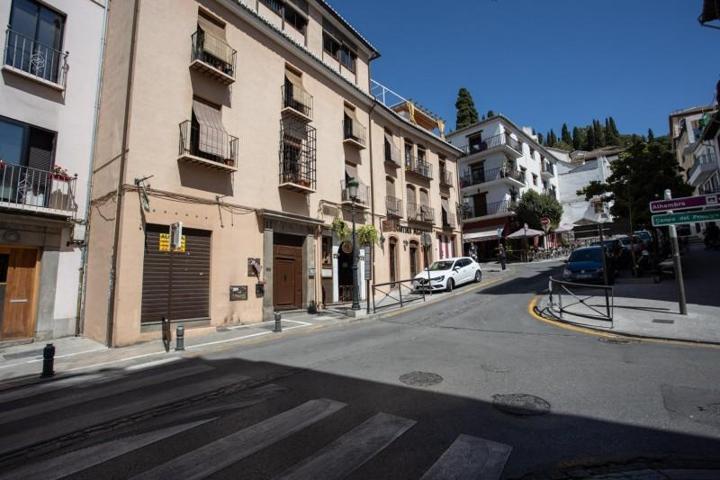 Piso en venta en Granada, Realejo photo 0