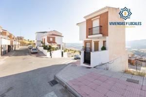 Bungalow en venta en Alhama de Granada, South of spain photo 0