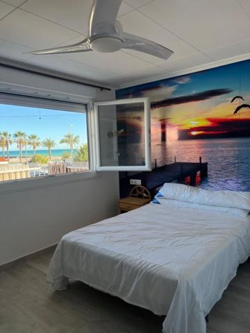 Chalet en venta en Almazora-Almassora, Playa photo 0