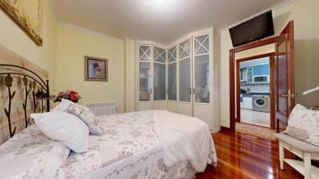 Piso en venta en Bilbao, Zabalburu photo 0