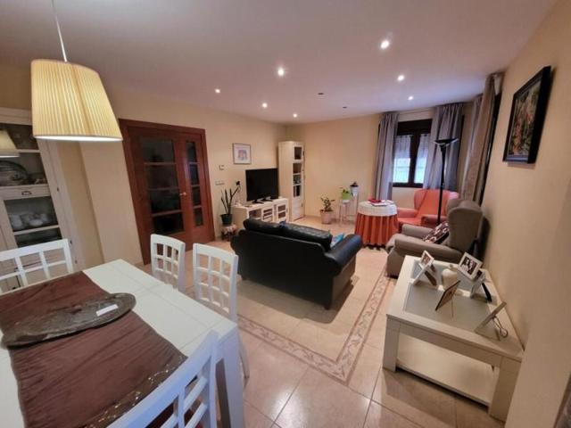 Casa en venta en Portillo photo 0