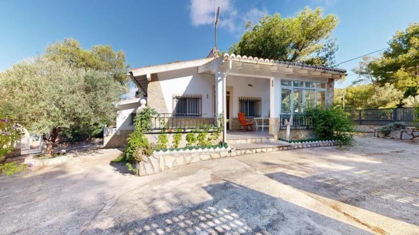 Chalet en venta en Simat de la Valldigna, Simat de la valldigna photo 0