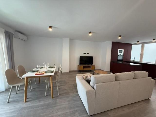 Apartamento en venta en Torrevieja, Estacion de autobuses photo 0