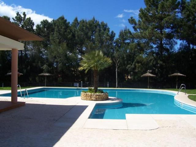 Adosada en venta en Lepe, Islantilla - Campo de Golf photo 0