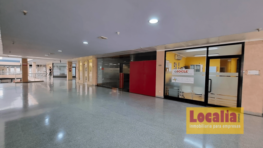 Oficina en venta en Santander photo 0