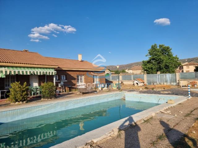 Casa con terreno en venta en Trescasas, Trescasas photo 0