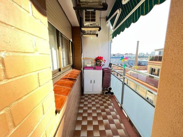 Piso en venta en L'Hospitalet de Llobregat, Centre photo 0