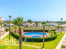 Apartamento en venta en Orihuela photo 0