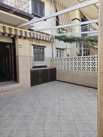 Adosada en venta en Santa Pola, Playa Lisa photo 0