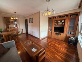 Piso en venta en Gijón, Natahoyo photo 0