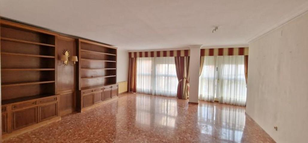 Piso en venta en Castellón de la Plana, Centro photo 0